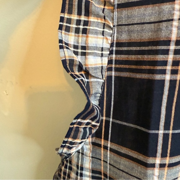 LOFT Navy and White Plaid Ruffle Sleeve Top - Picture 6 of 7